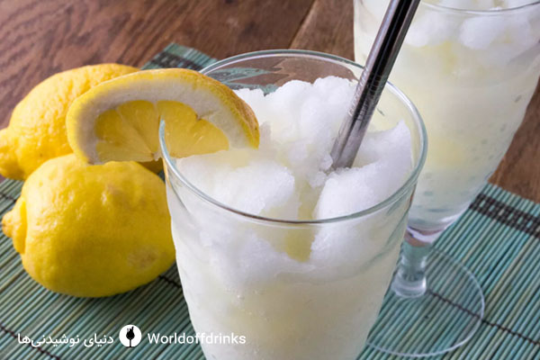 دنیای نوشیدنی ها - طرز تهیه نوشیدنی های تابستانی خانگی برای مهمانی - نوشیدنی لیموناد یخ زده بدون شکر